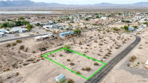 Land in Golden Shores, Arizona