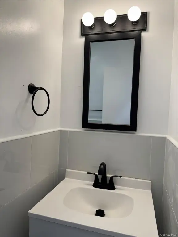 Picture 28