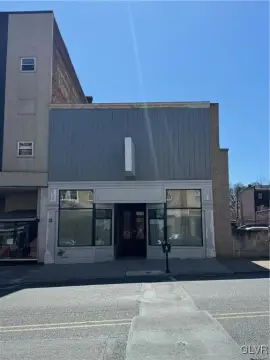 Prime Retail Property in Easton