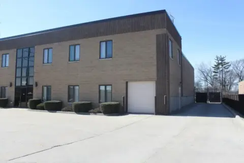 Bensenville Office and Warehouse Combo