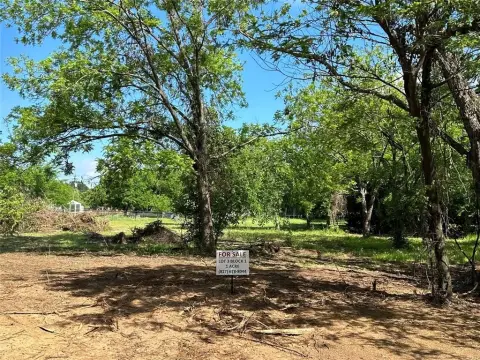 One-Acre Homesite in Mansfield ISD