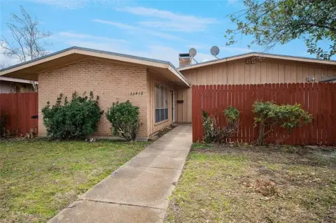 Dallas Duplex in Richardson ISD