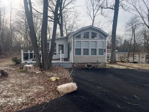 Turnkey Campground Living in Seneca