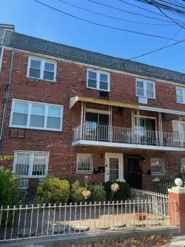 Brooklyn Duplex with Income Potential