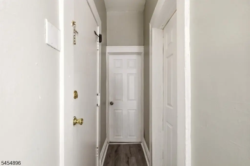 Picture 16