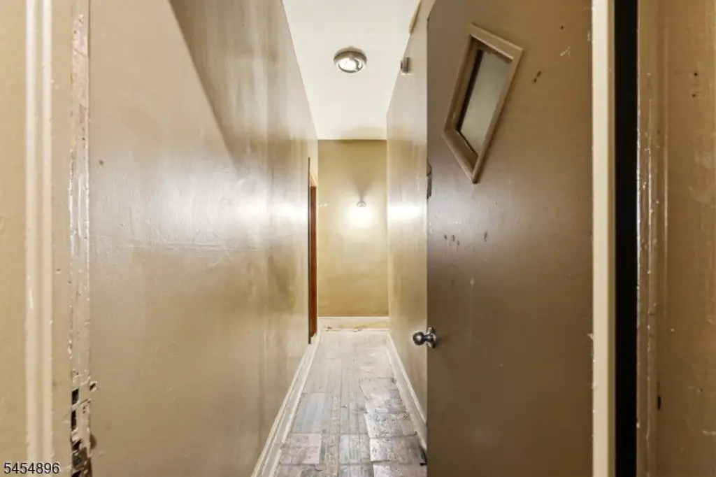 Picture 23