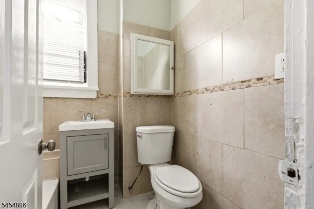 Picture 18