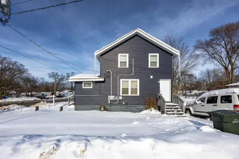 Updated Duplex in Muskegon