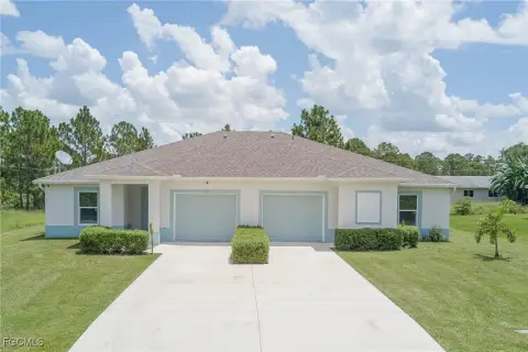 New Duplex in Lehigh Acres