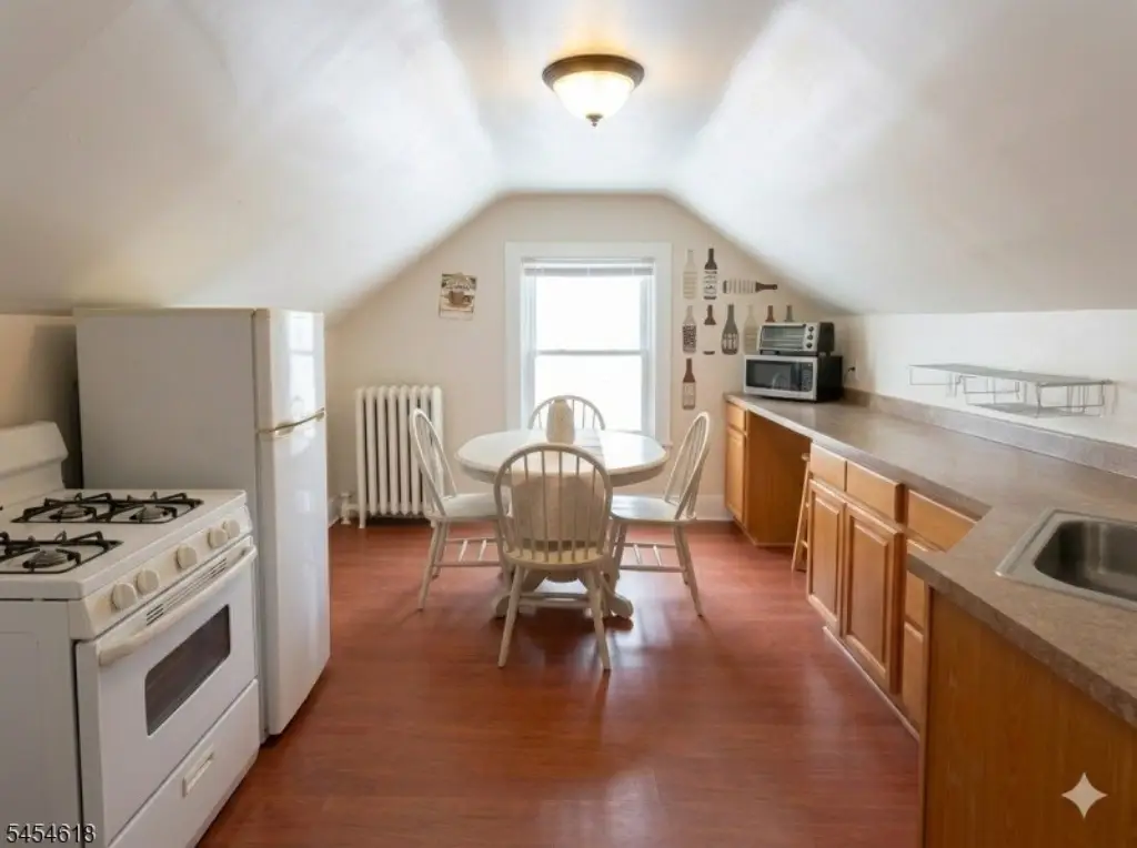 Picture 30