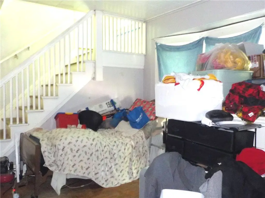 Picture 12
