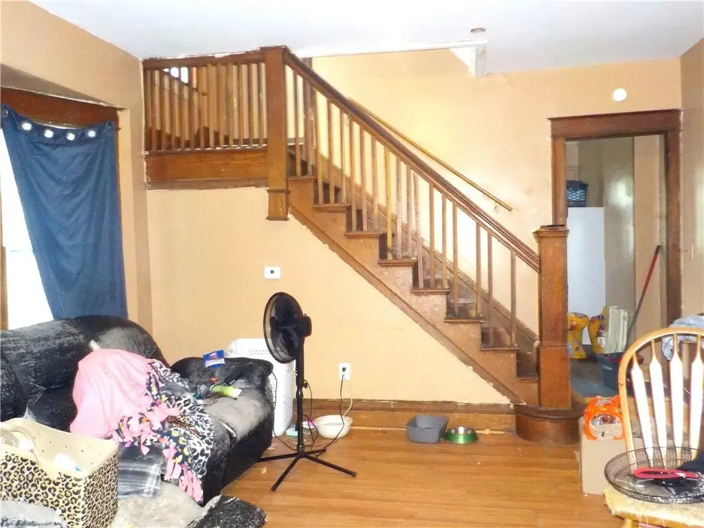 Picture 5