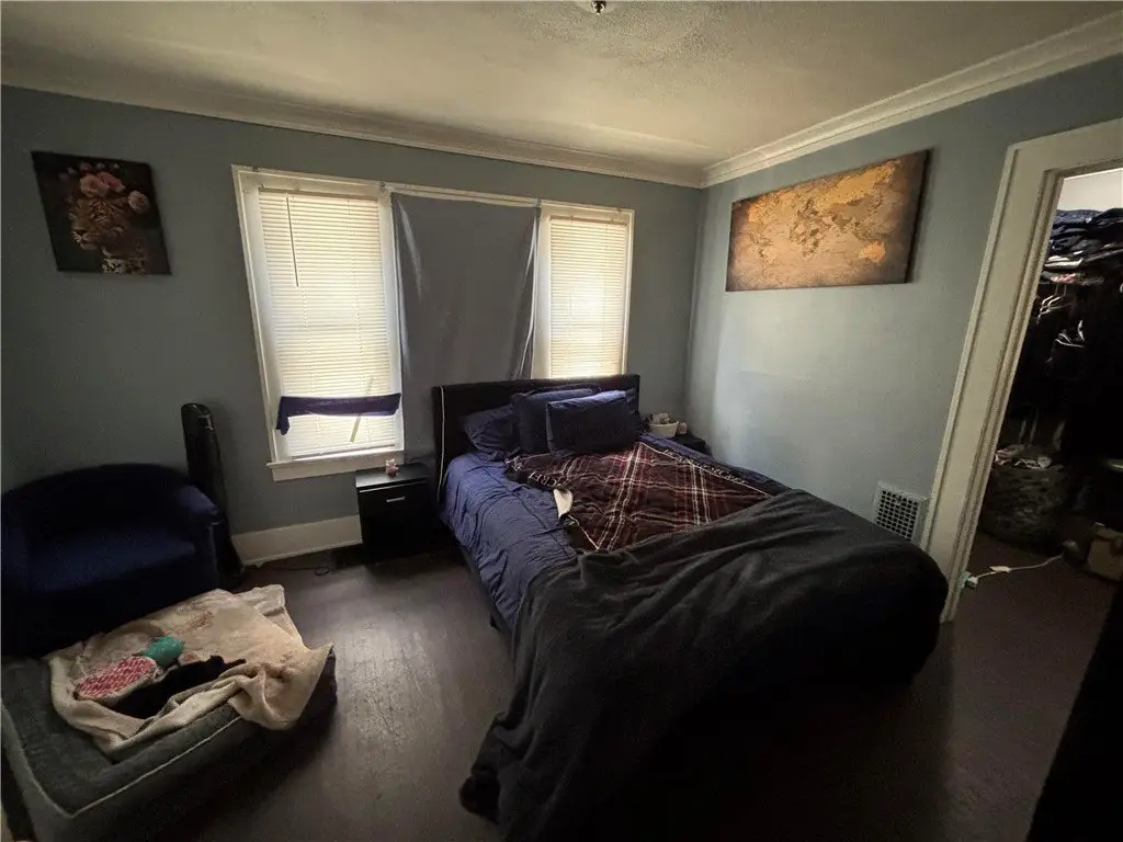 Picture 11
