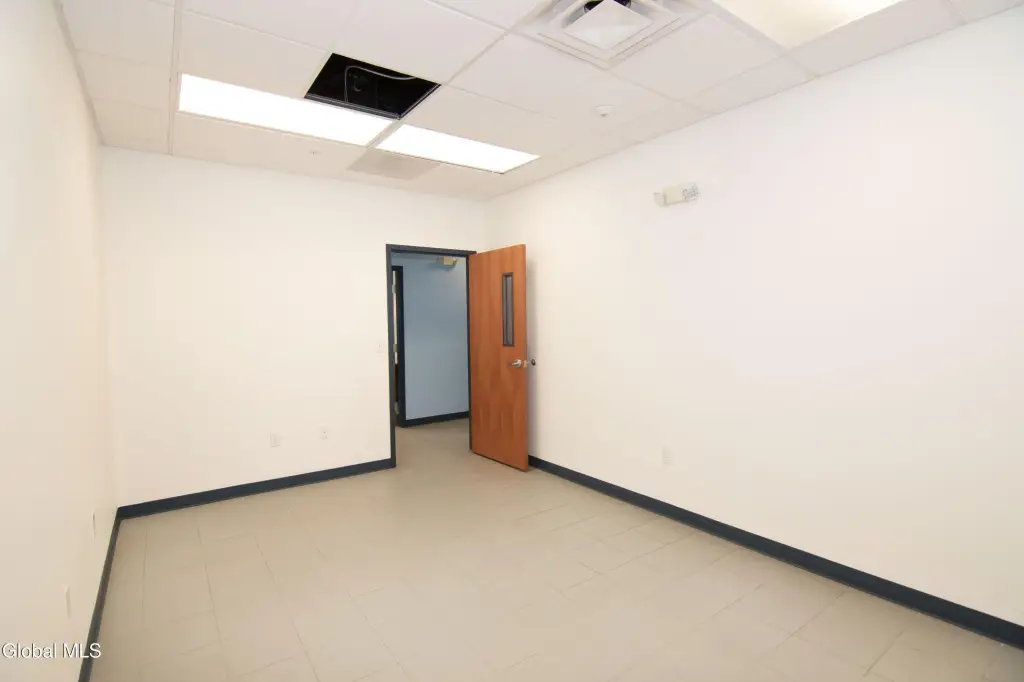Picture 46