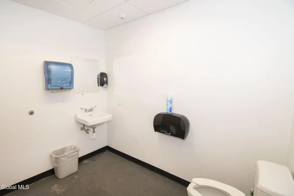 Picture 19