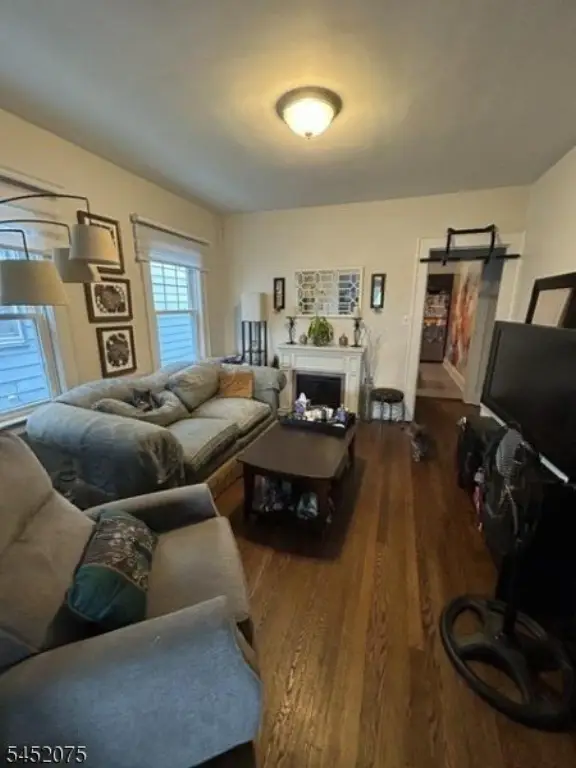 Picture 6