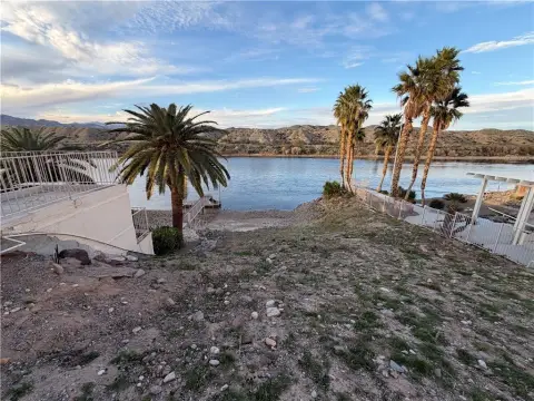 Riverfront Land in Bullhead City