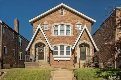 Duplex with Sunroom