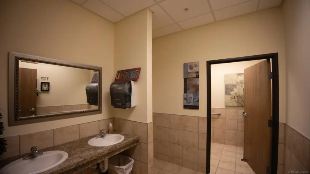Picture 30