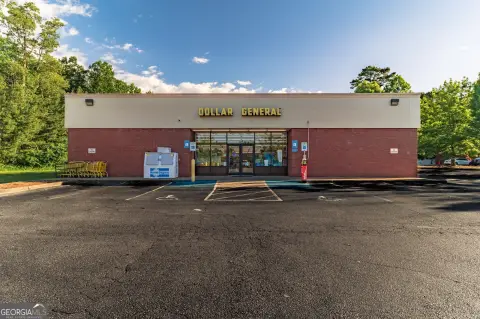 Retail Building with Expansion Potential