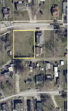 Residential Land in Mitchell, IN