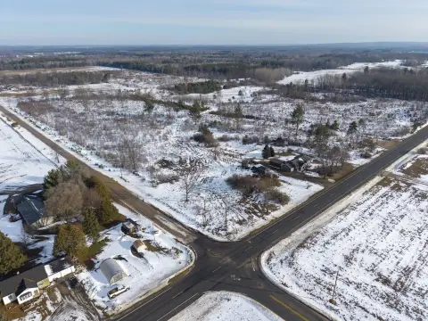 Buildable Corner Lot in Hart