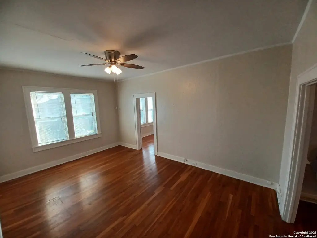 Picture 18