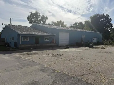 Warehouse with Compressor and Office