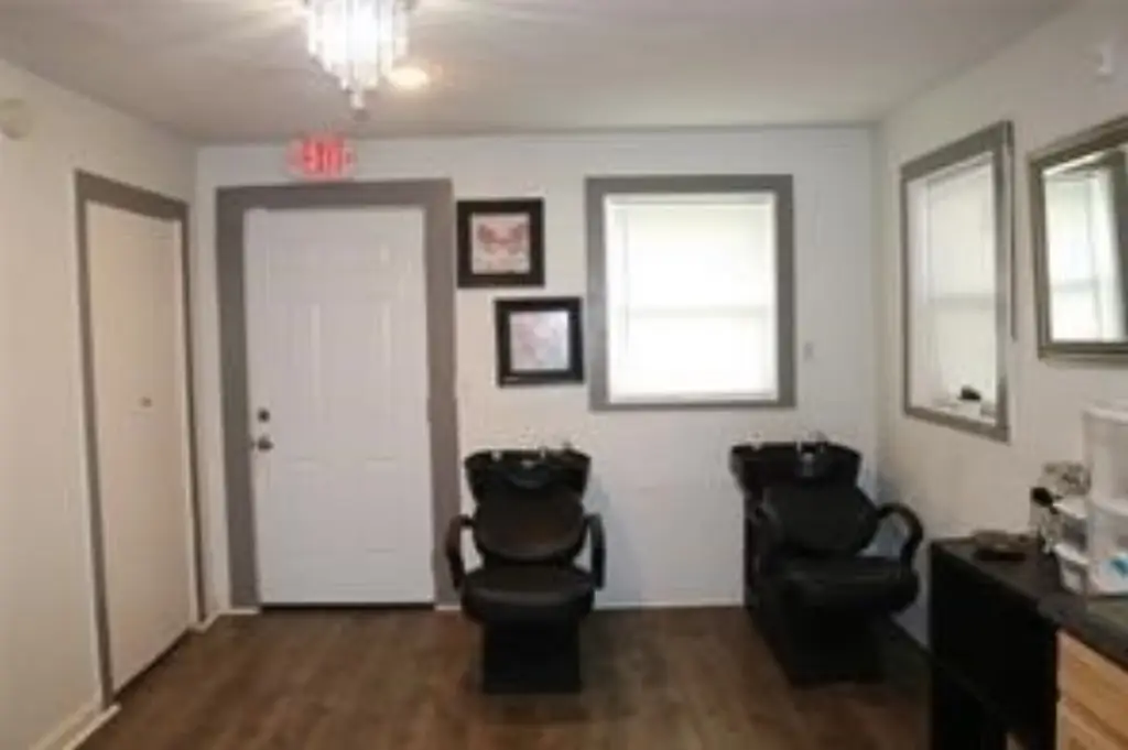 Picture 4