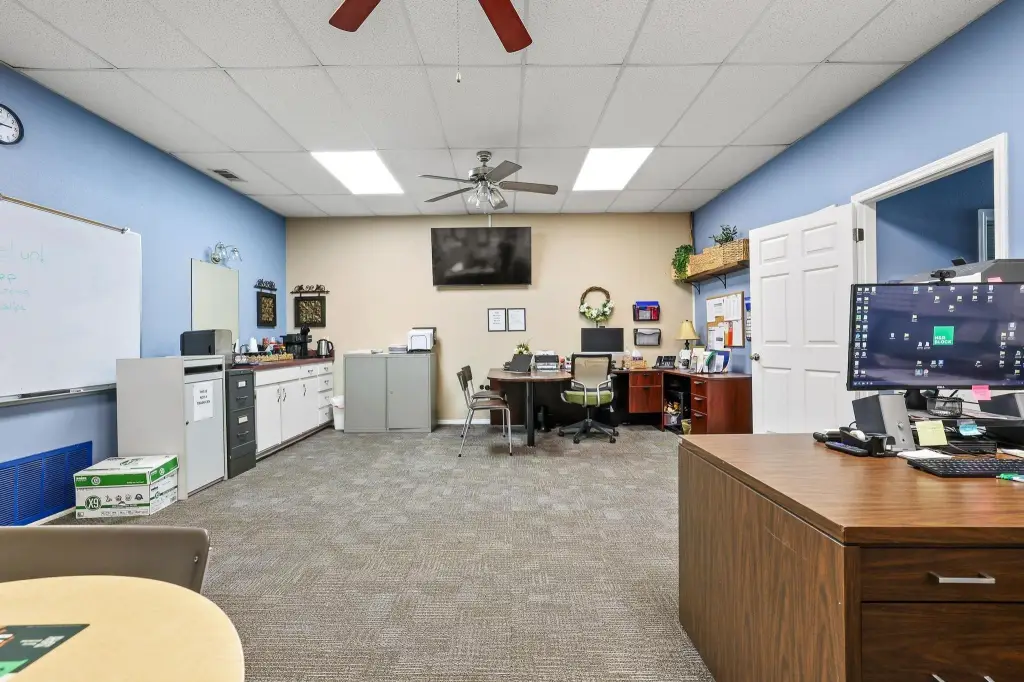 Picture 16