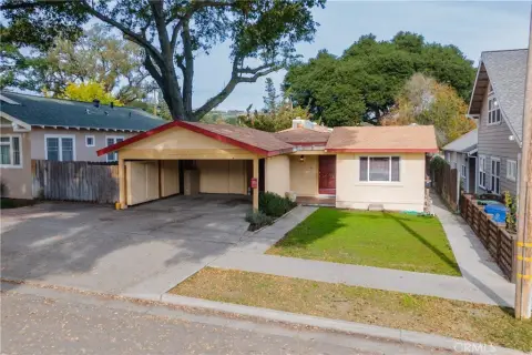 Charming Paso Robles Duplex