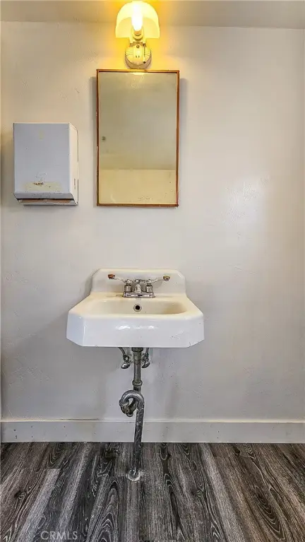 Picture 28