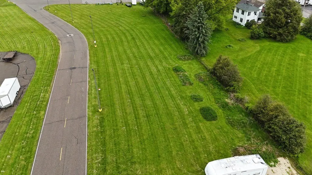 Picture 3