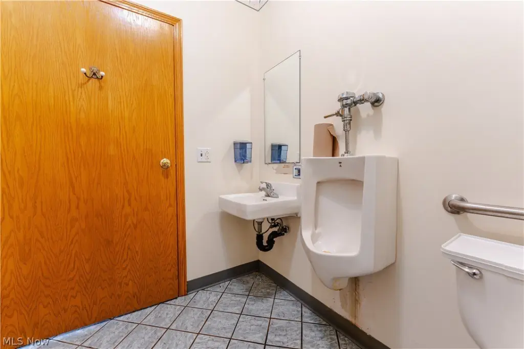 Picture 38