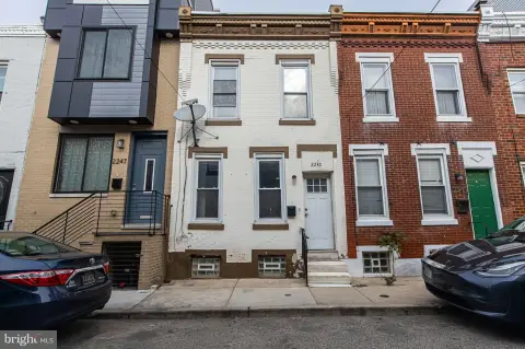 Philadelphia Townhome in Point Breeze