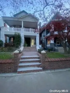 Brooklyn Triplex with Swimming Pool