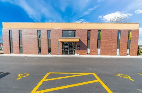 Joliet Commercial Space For Lease