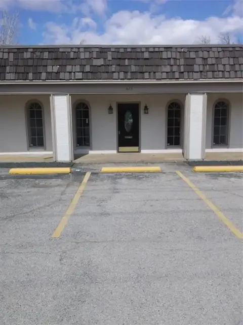 Office Warehouse in Grapevine, TX