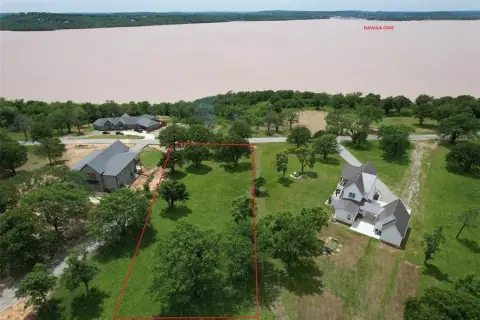 Waterfront Lot in Patriot Pointe