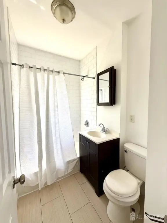 Picture 16