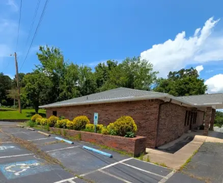 Retail Space in McCaysville, GA