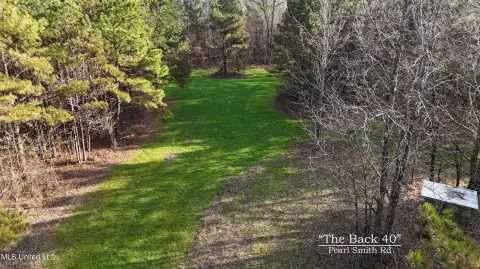 Hunter's Paradise in Senatobia, MS