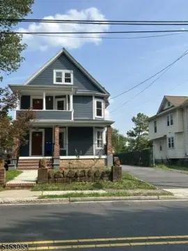 Renovated Duplex With Finished Attic
