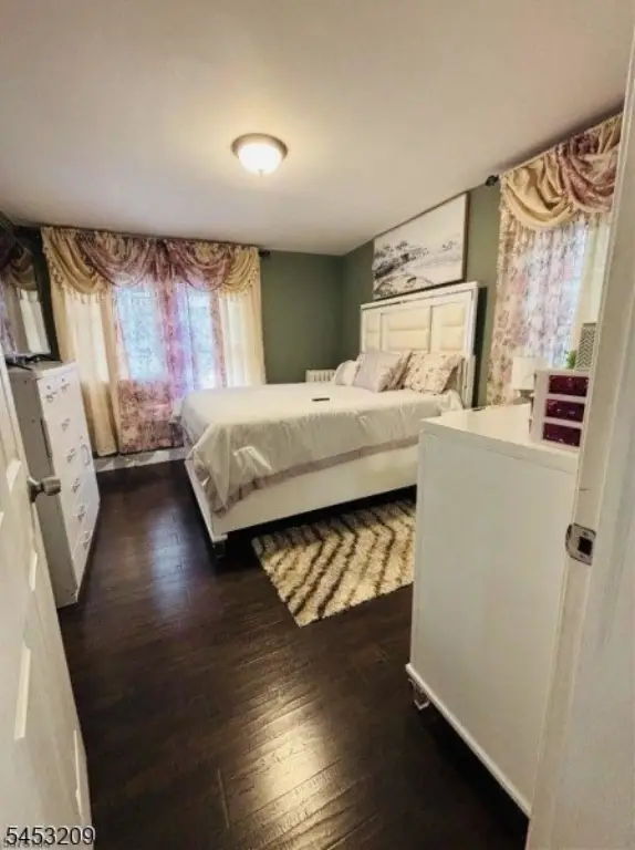 Picture 12