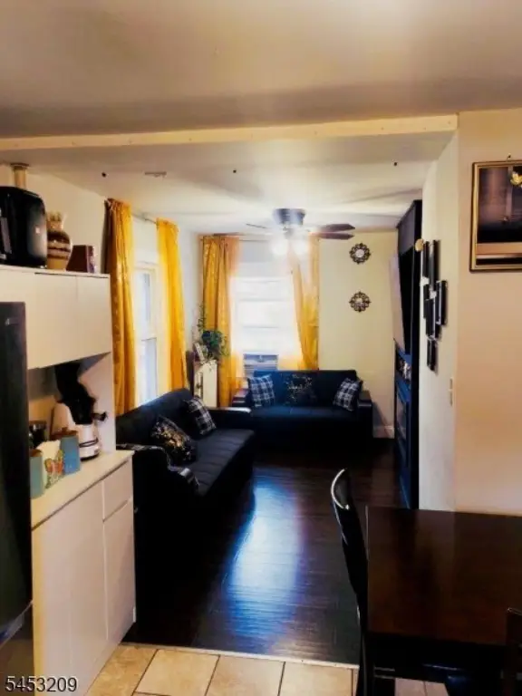 Picture 9