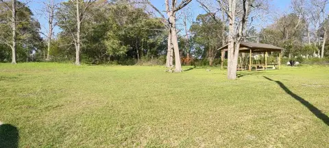 Commercial Lot in High-Traffic Area