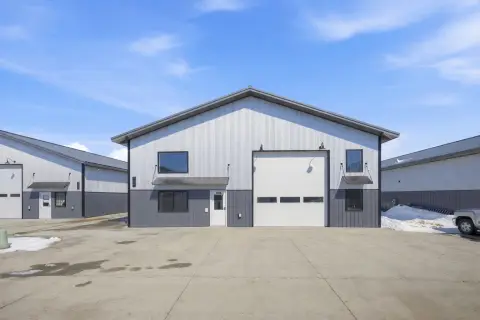 Flex Space With Finished Offices