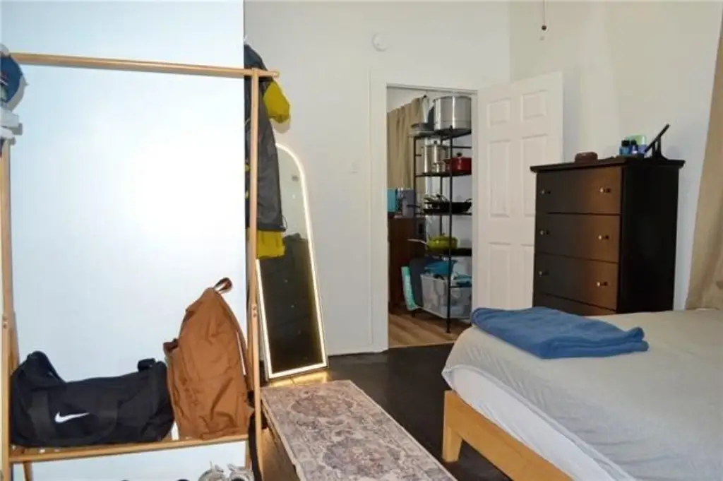 Picture 12
