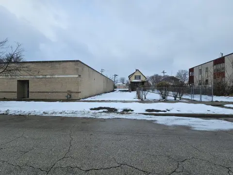 Vacant Lot in Chicago