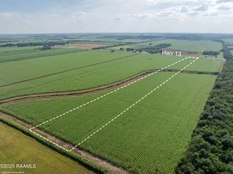 Versatile Land Tracts in Kaplan